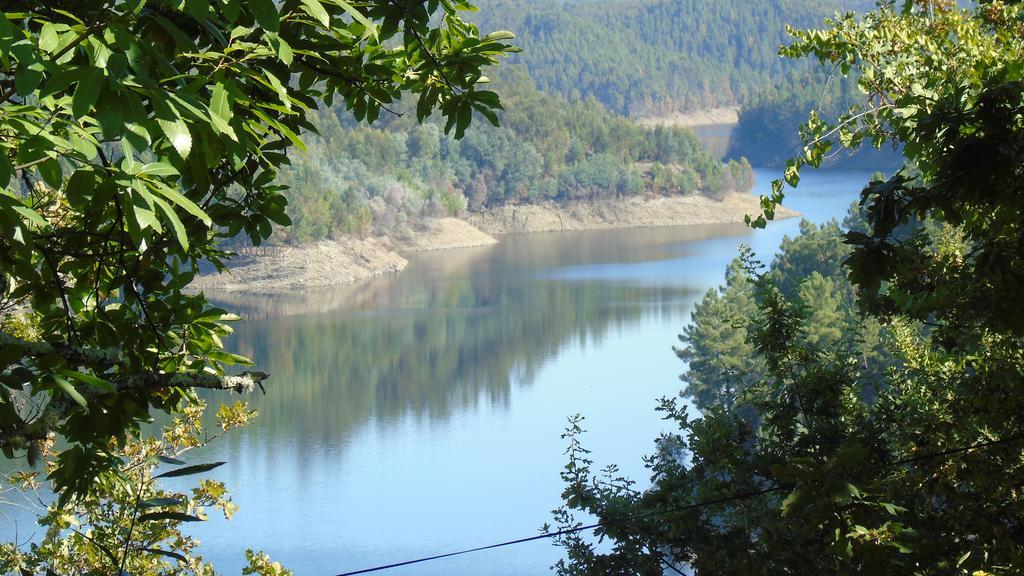Star Gazing Luxury Yurt With River Views, Off Grid Eco Living Vale do Barco Luaran gambar